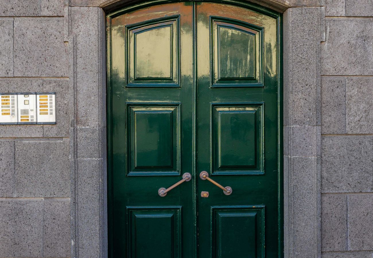 Apartamento em Funchal - FLH Funchal Artistic Apartment with Balcony Apartamento em Funchal - FLH Funchal Artistic Apartment with Balcony