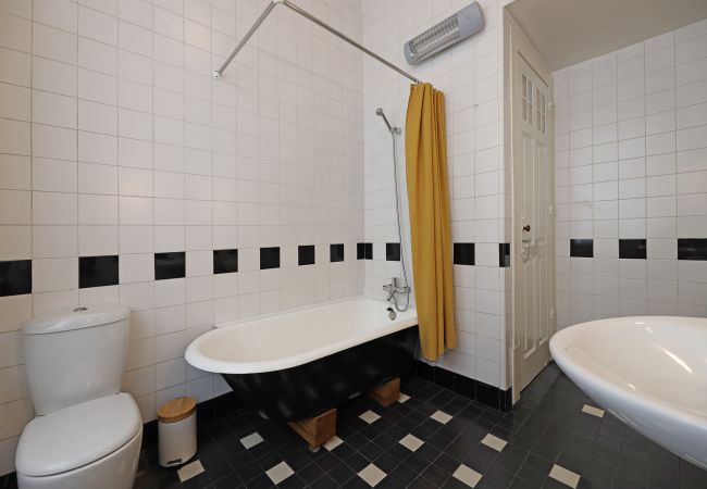 Apartamento em Porto - FLH Porto Classic Apartment with Terrace & Parking Apartamento em Porto - FLH Porto Classic Apartment with Terrace & Parking