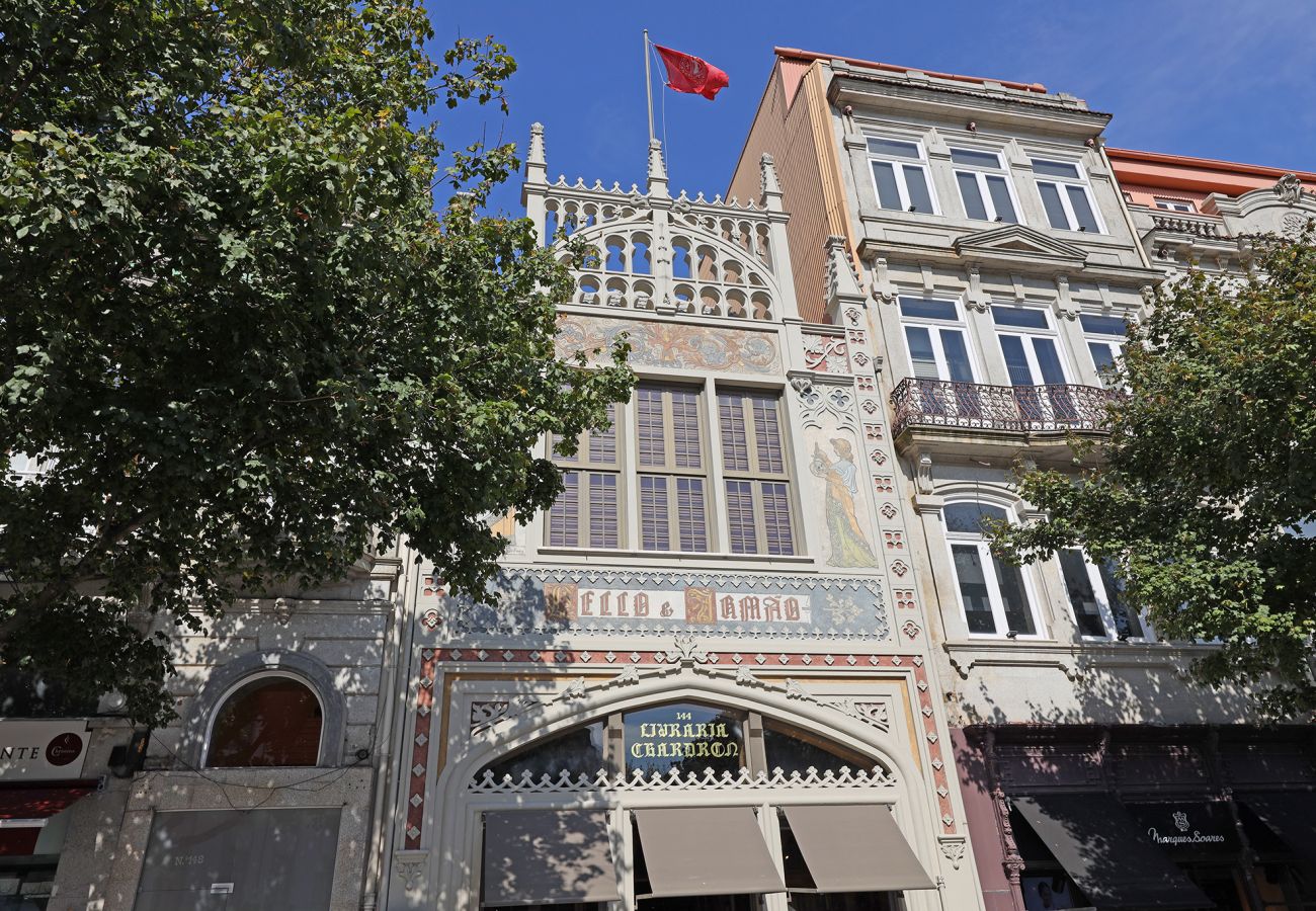 Apartamento em Porto - FLH Porto Classic Apartment with Terrace & Parking Apartamento em Porto - FLH Porto Classic Apartment with Terrace & Parking