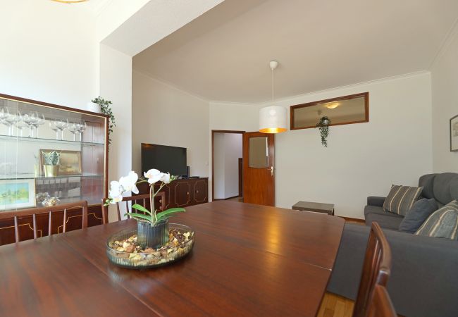 Apartamento em Porto - FLH Porto Classic Design with Terrace Apartamento em Porto - FLH Porto Classic Design with Terrace