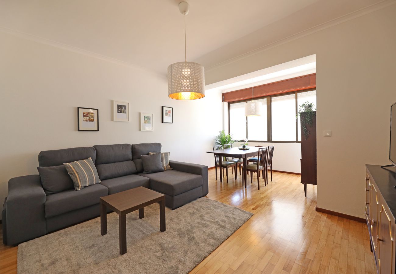 Apartamento em Porto - FLH Porto Classic Design with Terrace Apartamento em Porto - FLH Porto Classic Design with Terrace