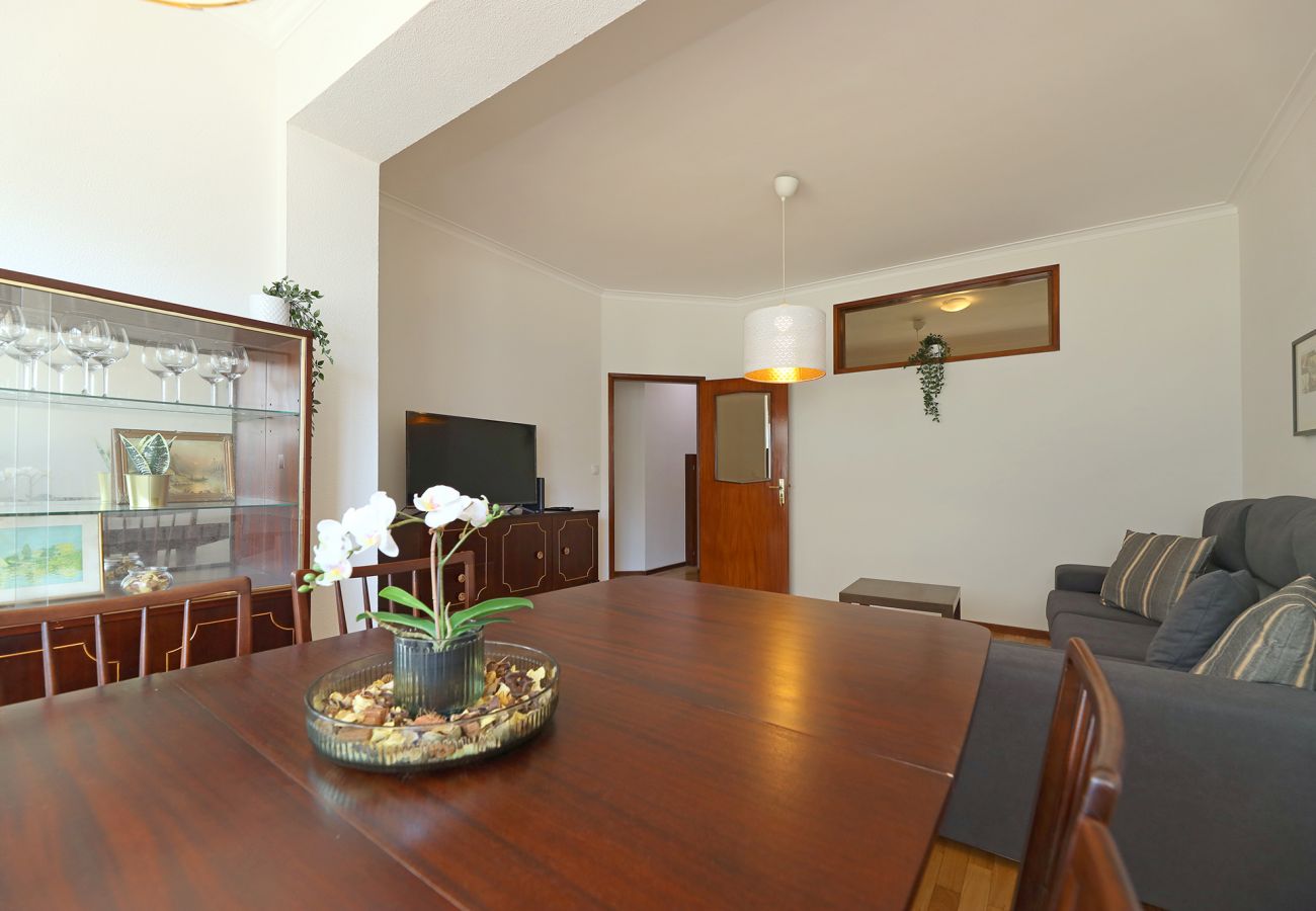 Apartamento em Porto - FLH Porto Classic Design with Terrace Apartamento em Porto - FLH Porto Classic Design with Terrace