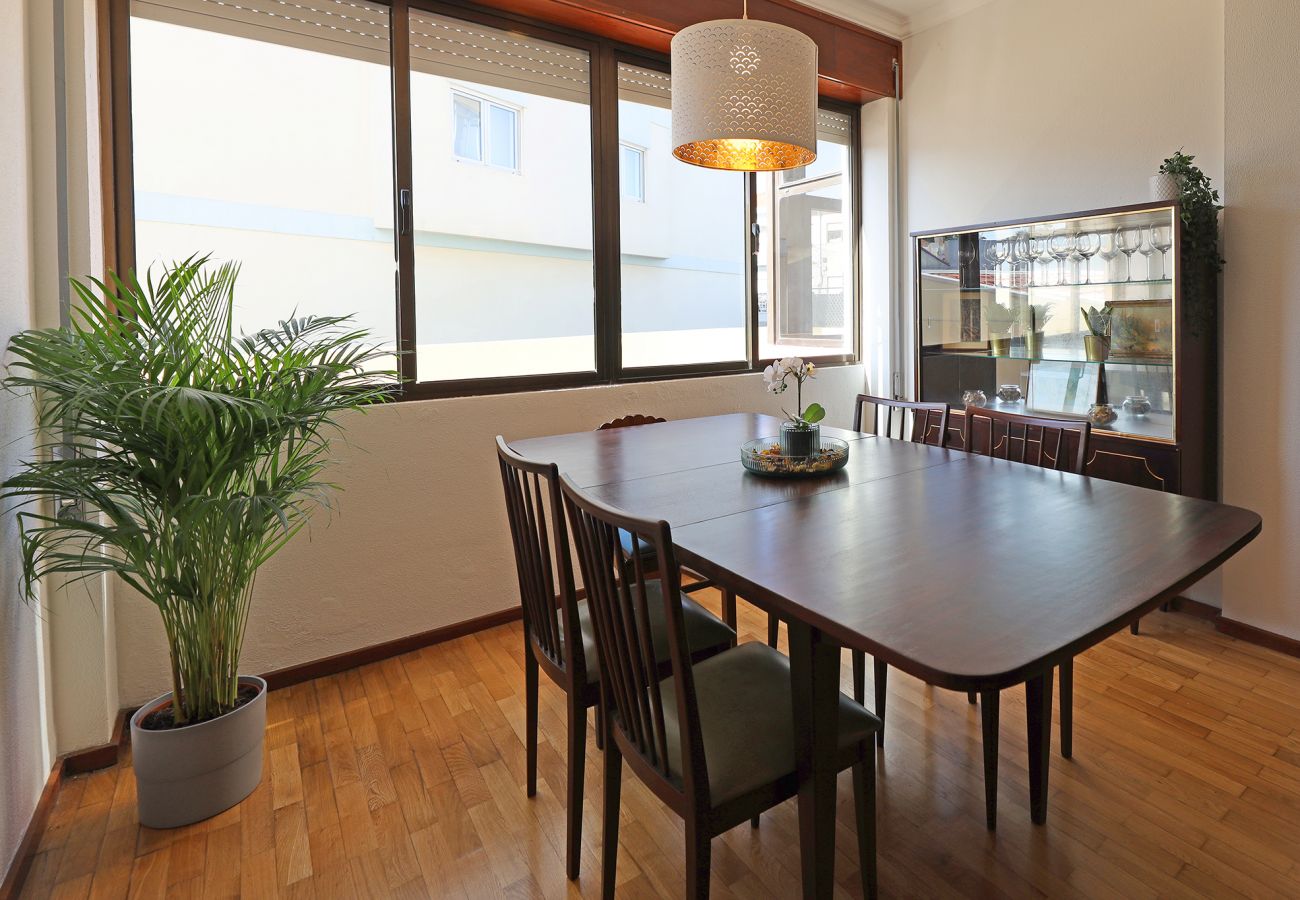 Apartamento em Porto - FLH Porto Classic Design with Terrace Apartamento em Porto - FLH Porto Classic Design with Terrace