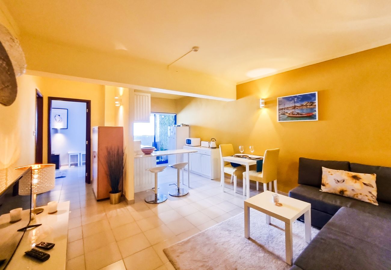 Apartamento em Portimão - FLH Portimão Modest Flat with Balcony Apartamento em Portimão - FLH Portimão Modest Flat with Balcony