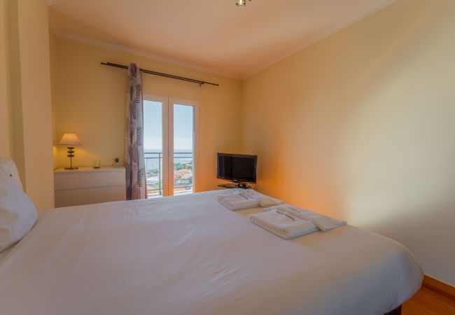 Apartamento em Santa Cruz - FLH Garajau Fantastic Ocean View with Balcony Apartamento em Santa Cruz - FLH Garajau Fantastic Ocean View with Balcony