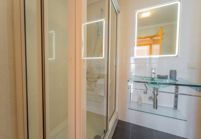 Apartamento em Santa Cruz - FLH Garajau Fantastic Ocean View with Balcony Apartamento em Santa Cruz - FLH Garajau Fantastic Ocean View with Balcony