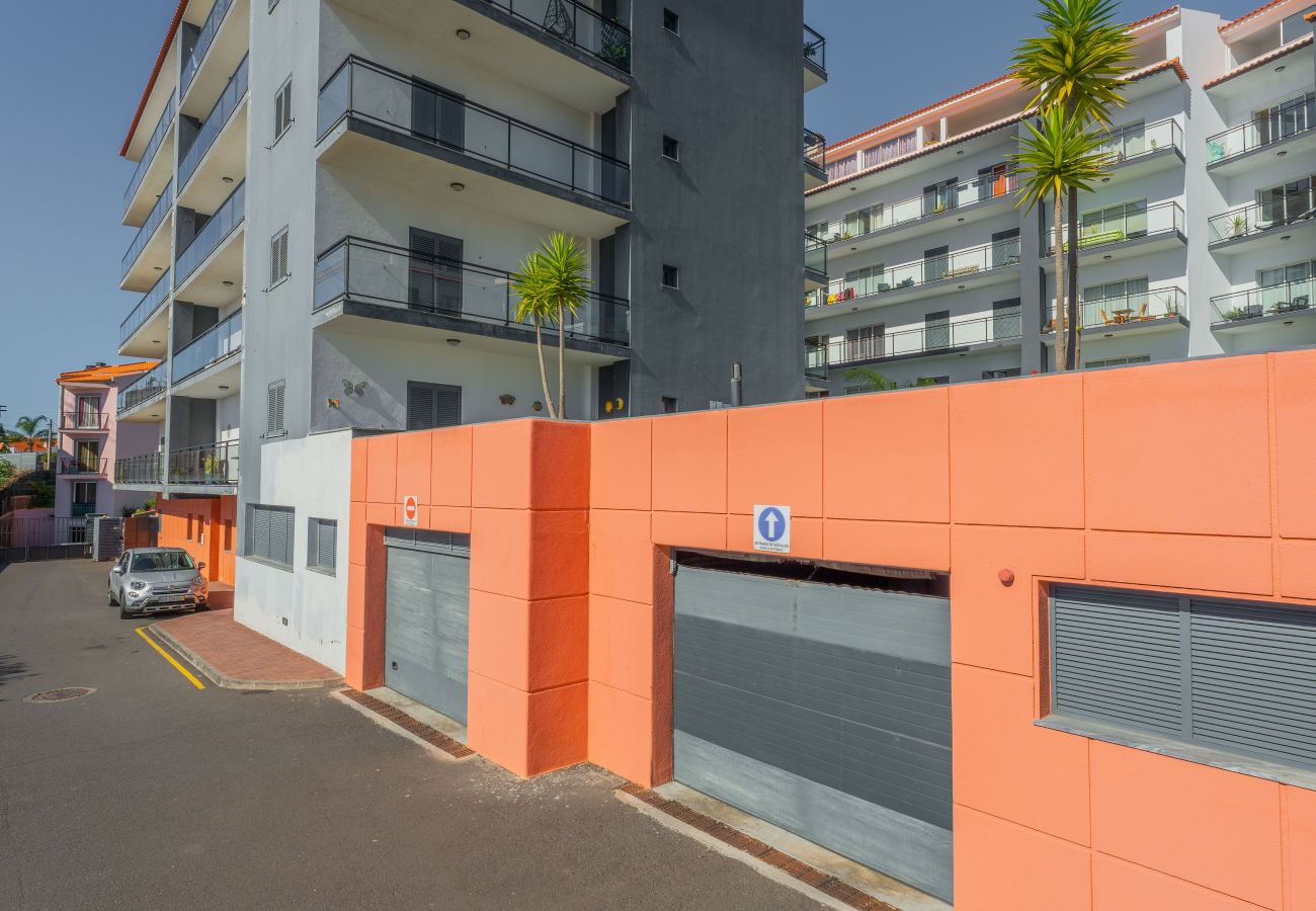 Apartamento em Santa Cruz - FLH Garajau Fantastic Ocean View with Balcony Apartamento em Santa Cruz - FLH Garajau Fantastic Ocean View with Balcony