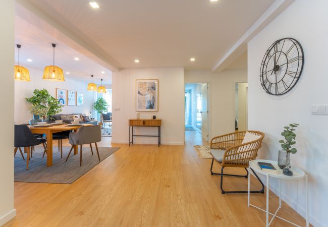 Apartamento em Funchal - FLH Funchal Spacious Apartment with Balcony Apartamento em Funchal - FLH Funchal Spacious Apartment with Balcony