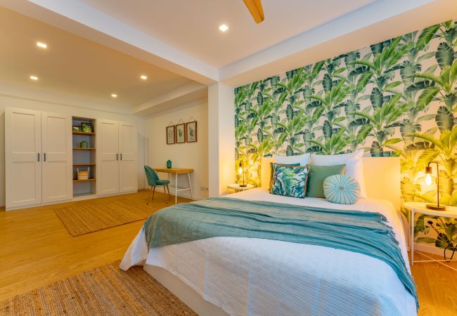 Apartamento em Funchal - FLH Funchal Spacious Apartment with Balcony Apartamento em Funchal - FLH Funchal Spacious Apartment with Balcony