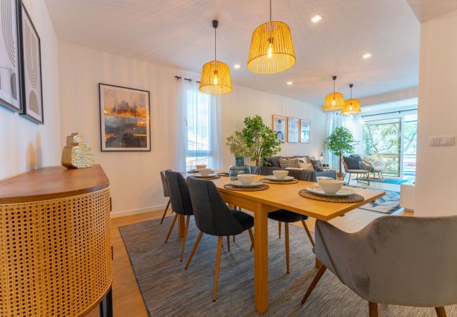 Apartamento em Funchal - FLH Funchal Spacious Apartment with Balcony Apartamento em Funchal - FLH Funchal Spacious Apartment with Balcony