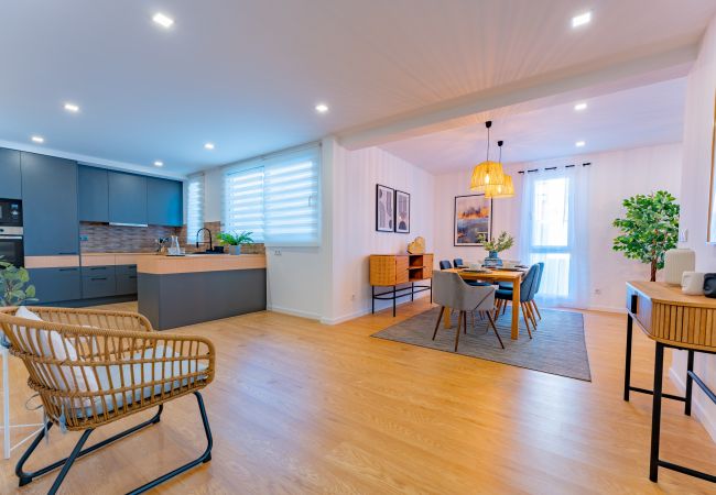 Apartamento em Funchal - FLH Funchal Spacious Apartment with Balcony Apartamento em Funchal - FLH Funchal Spacious Apartment with Balcony