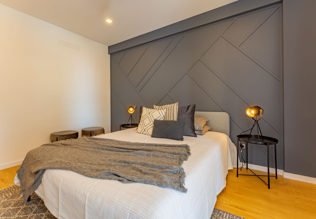 Apartamento em Funchal - FLH Funchal Spacious Apartment with Balcony Apartamento em Funchal - FLH Funchal Spacious Apartment with Balcony