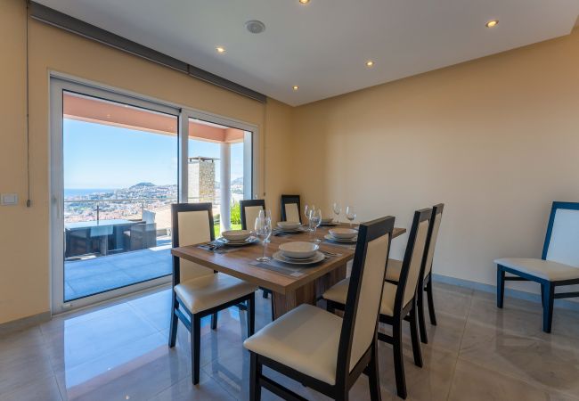 Casa em Funchal - FLH Funchal House with Sea View Casa em Funchal - FLH Funchal House with Sea View