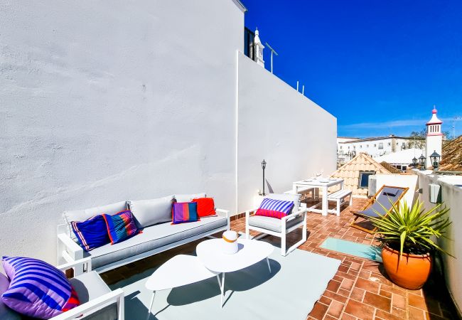 Casa em Tavira - FLH Tavira Central Town House with Terrace & Rooft Casa em Tavira - FLH Tavira Central Town House with Terrace & Rooft