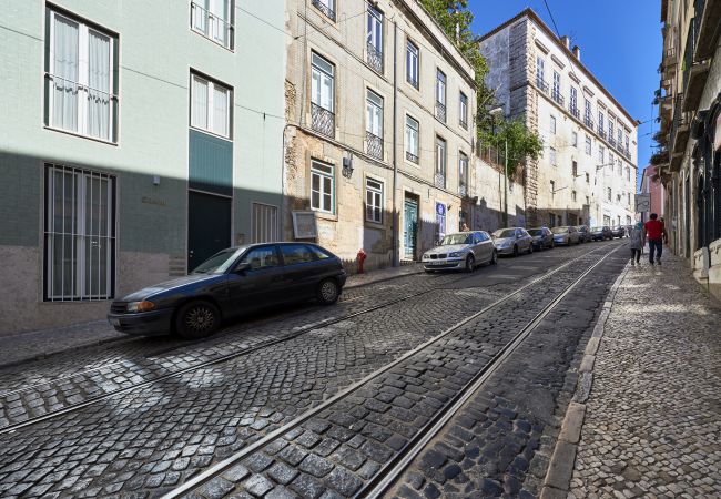 Apartamento em Lisboa - FLH Castle Hill Apartment With Sunny Pateo Apartamento em Lisboa - FLH Castle Hill Apartment With Sunny Pateo
