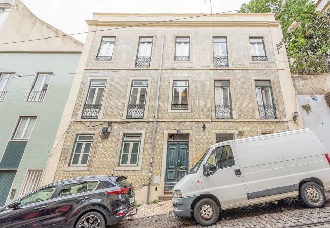 Apartamento em Lisboa - FLH Castle Hill Apartment With Sunny Pateo Apartamento em Lisboa - FLH Castle Hill Apartment With Sunny Pateo