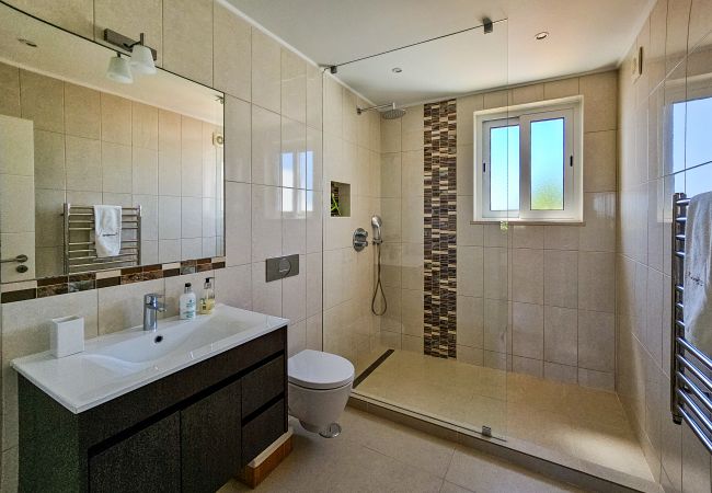 Casa em Vale do Lobo - FLH Quinta das Salinas Triplex with Terrace & Pool Casa em Vale do Lobo - FLH Quinta das Salinas Triplex with Terrace & Pool