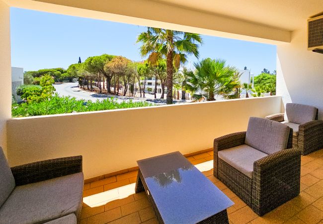 Casa em Vale do Lobo - FLH Quinta das Salinas Triplex with Terrace & Pool Casa em Vale do Lobo - FLH Quinta das Salinas Triplex with Terrace & Pool