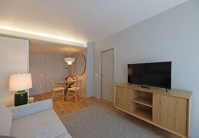 Apartamento em Porto - FLH Boavista Woody Flat I