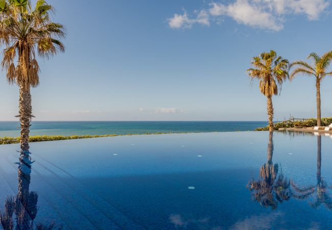 Apartamento em Funchal - FLH Madeira Palace Oceanfront Luxury