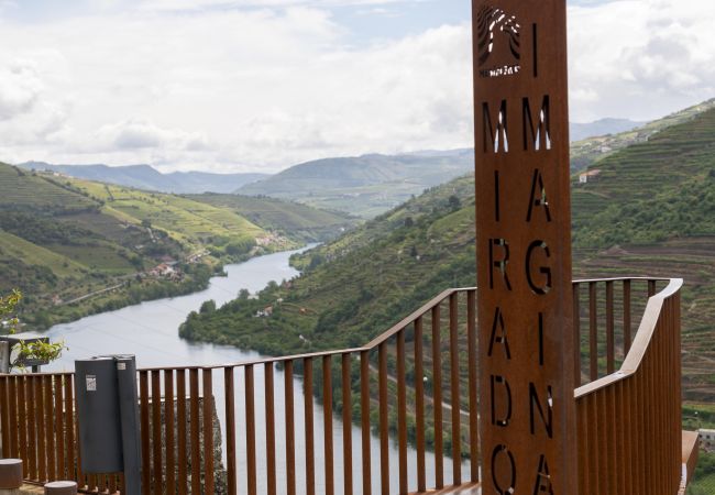 Quarto em Vila Marim - FLH Douro Casa do Mártir - Quarto Meio Quarto em Vila Marim - FLH Douro Casa do Mártir - Quarto Meio