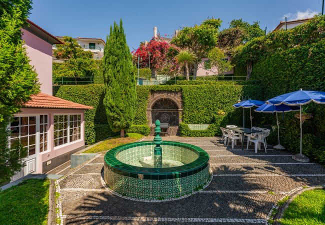 Casa em Funchal - FLH Funchal Casa do Carvalhal Casa em Funchal - FLH Funchal Casa do Carvalhal