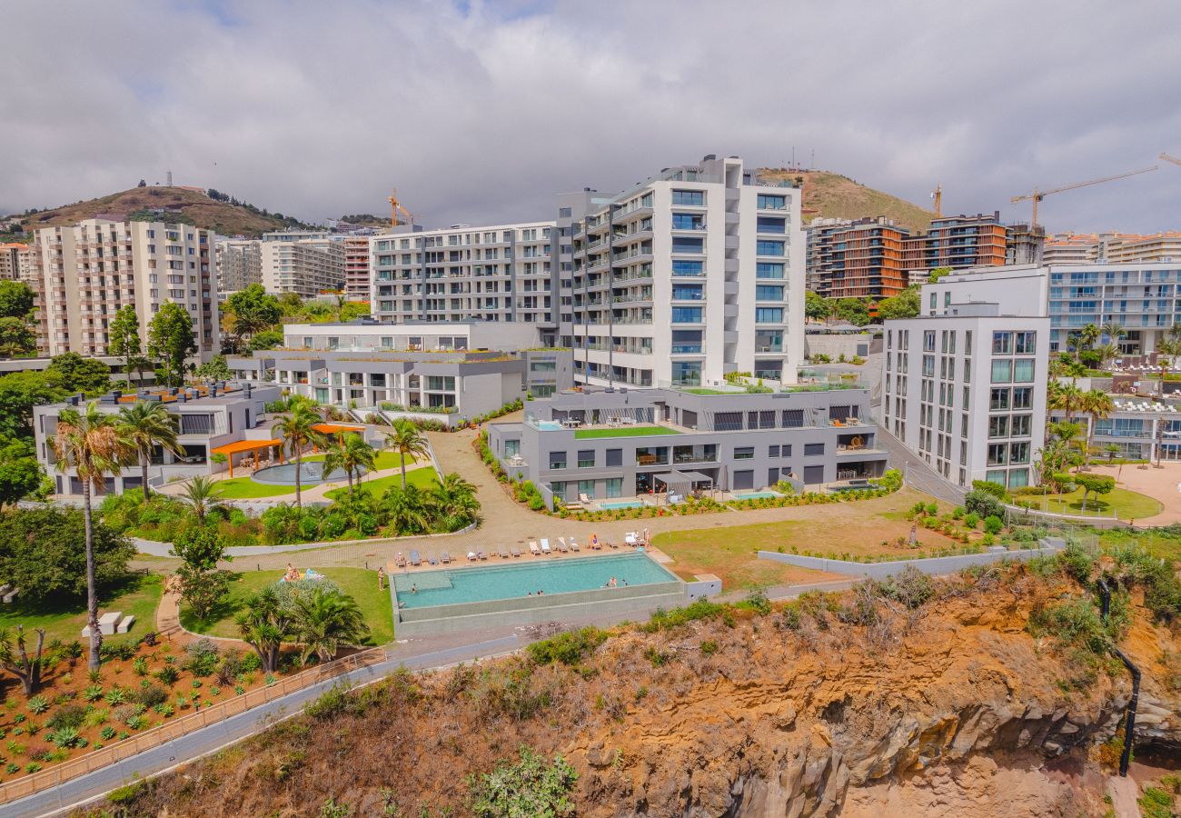 Apartamento em Funchal - FLH Funchal Seaside at Acqua Residences I Apartamento em Funchal - FLH Funchal Seaside at Acqua Residences I