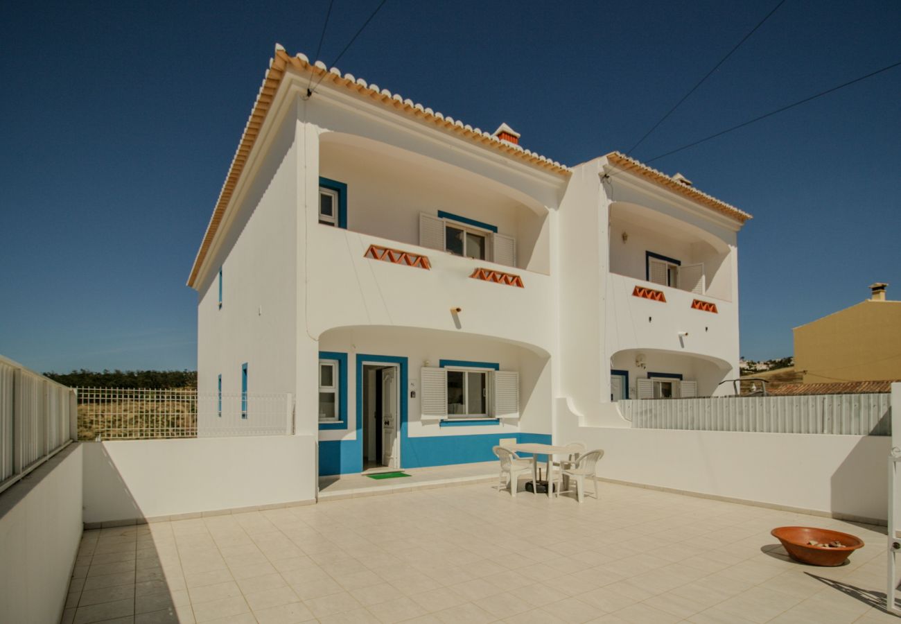Casa em Vila do Bispo - FLH Budens Duplex with Terrace