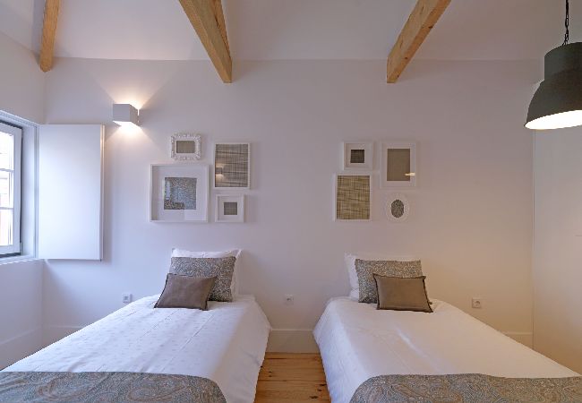 Apartment in Porto - FLH Porto Modern Rooftop Apartment in Porto - FLH Porto Modern Rooftop