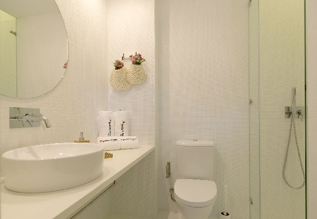 Apartment in Porto - FLH Porto Wine Lovers Apartment in Porto - FLH Porto Wine Lovers