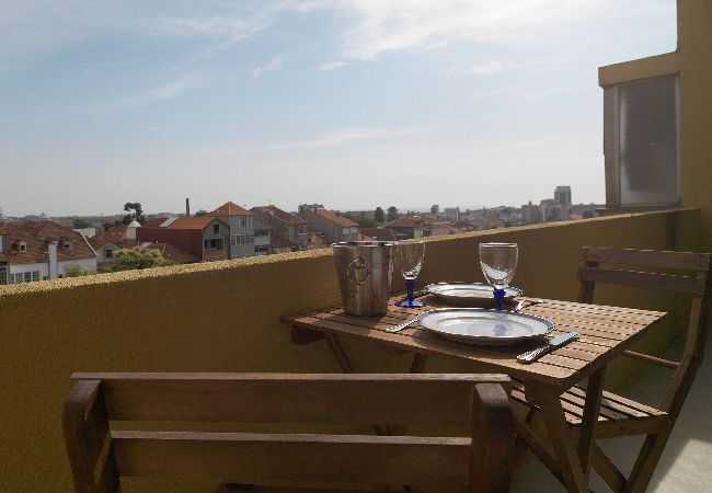 Apartment in Porto - Boavista Apartment with Balcony