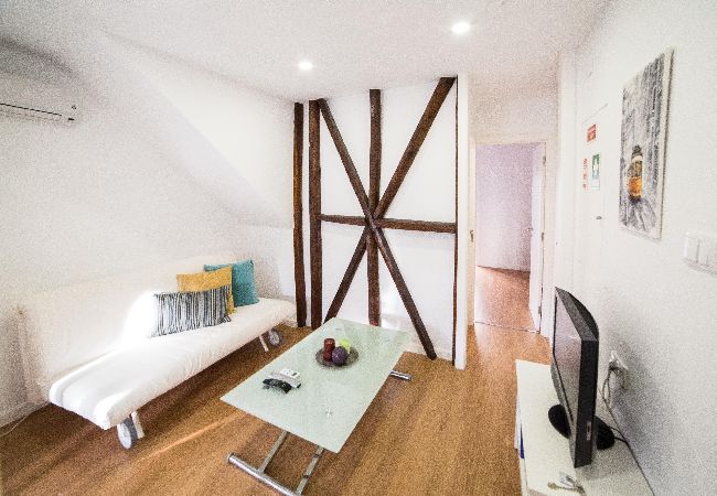 Apartment in Lisbon - FLH Fresh and Cozy Old Town Duplex Apartment in Lisbon - FLH Fresh and Cozy Old Town Duplex