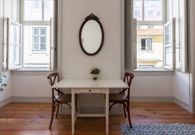 Apartment in Lisbon - FLH Lux Baixa Flat – Historical Center near Tejo R Apartment in Lisbon - FLH Lux Baixa Flat – Historical Center near Tejo R