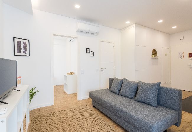 Apartment in Cascais - Cascais Charming Place with Balcony