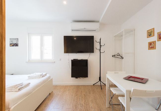 Studio in Lisbon - FLH Marquês Charming Flat II Studio in Lisbon - FLH Marquês Charming Flat II