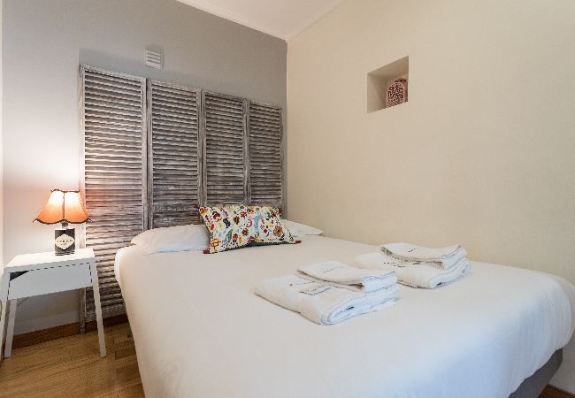 Apartment in Lisbon - FLH Alfama Retro Chic Flat Apartment in Lisbon - FLH Alfama Retro Chic Flat