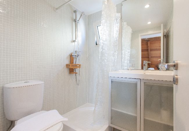 Apartment in Lisbon - FLH Bairro Alto Loft with Sunny Terrace Apartment in Lisbon - FLH Bairro Alto Loft with Sunny Terrace