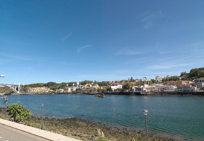 Apartment in Vila Nova de Gaia - FLH Luxury Porto River View Apartment in Vila Nova de Gaia - FLH Luxury Porto River View
