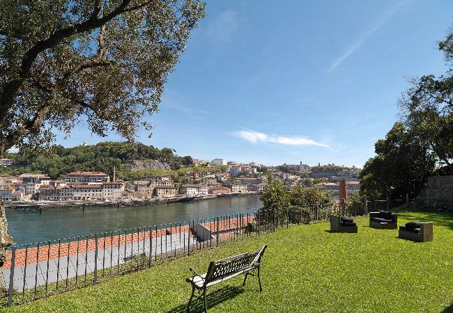 Apartment in Vila Nova de Gaia - FLH Luxury Porto River View Apartment in Vila Nova de Gaia - FLH Luxury Porto River View