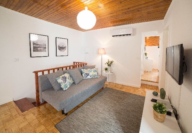 Apartment in Lisbon - FLH Bairro Alto Charming Apartment Apartment in Lisbon - FLH Bairro Alto Charming Apartment