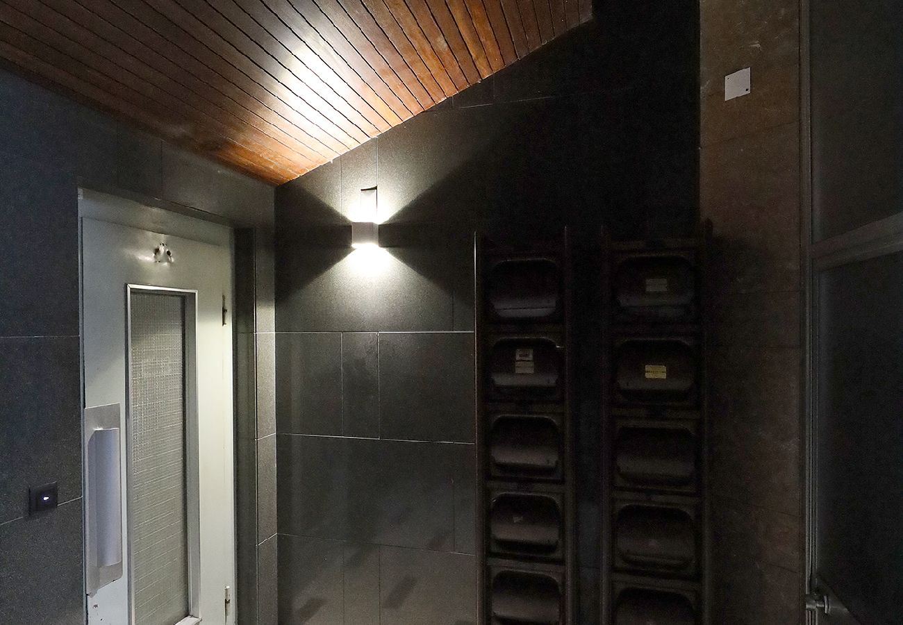 Apartment in Porto - FLH Porto Spacious Apartment with Balcony Apartment in Porto - FLH Porto Spacious Apartment with Balcony