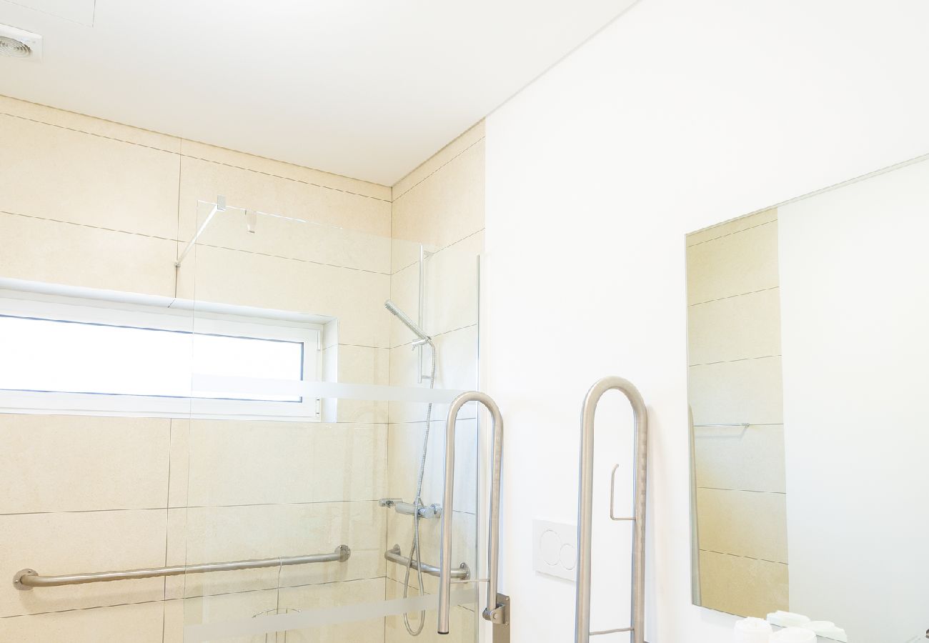 Apartment in Funchal - FLH Quintinha Rocha – Jimmy’s Garden Apartment Apartment in Funchal - FLH Quintinha Rocha – Jimmy’s Garden Apartment