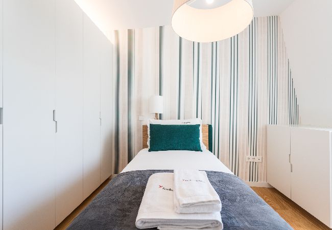 Apartment in Lisbon - FLH Chiado Bright Apartment Apartment in Lisbon - FLH Chiado Bright Apartment