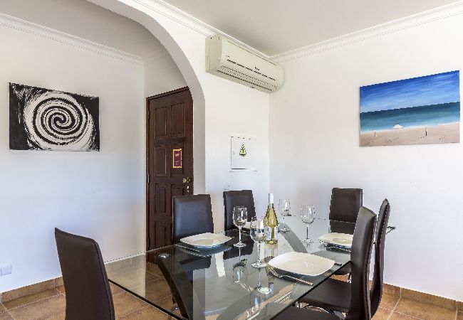 Apartment in Albufeira - FLH Albufeira Vila Mira Flat with Pool Apartment in Albufeira - FLH Albufeira Vila Mira Flat with Pool