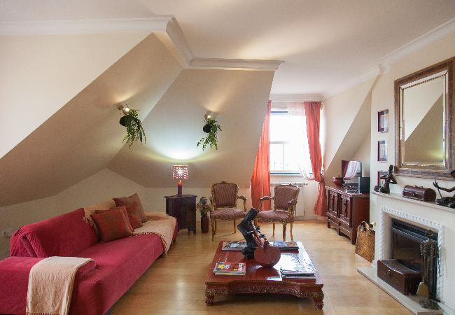 Apartment in Lisbon - FLH Chic Chiado Exotic Spacious Residence Apartment in Lisbon - FLH Chic Chiado Exotic Spacious Residence