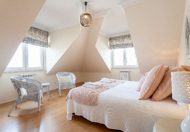 Apartment in Lisbon - FLH Chic Chiado Exotic Spacious Residence Apartment in Lisbon - FLH Chic Chiado Exotic Spacious Residence