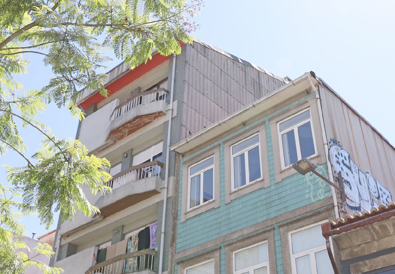 Apartment in Porto - FLH Porto City Apartment with Balcony Apartment in Porto - FLH Porto City Apartment with Balcony