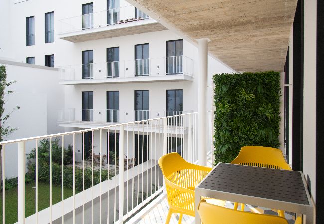 Apartment in Lisbon - FLH Intendente Elegant Mezzanine with Balcony Apartment in Lisbon - FLH Intendente Elegant Mezzanine with Balcony