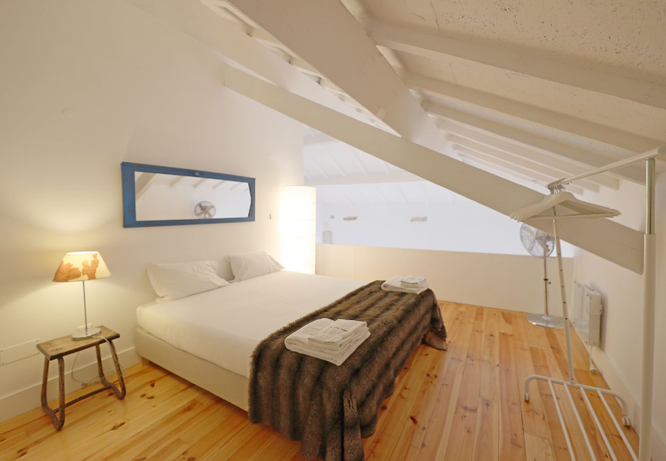 Apartment in Porto - FLH Aliados Loft Apartment in Porto - FLH Aliados Loft