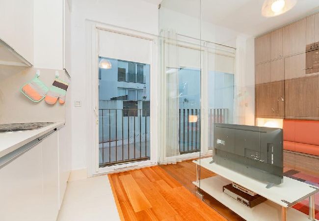 Studio in Lisbon - FLH S. Bento Foldable Color Studio Studio in Lisbon - FLH S. Bento Foldable Color Studio